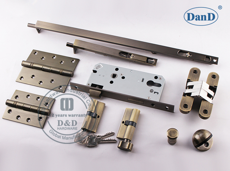 古色古香的黄铜门硬件-d和d硬件