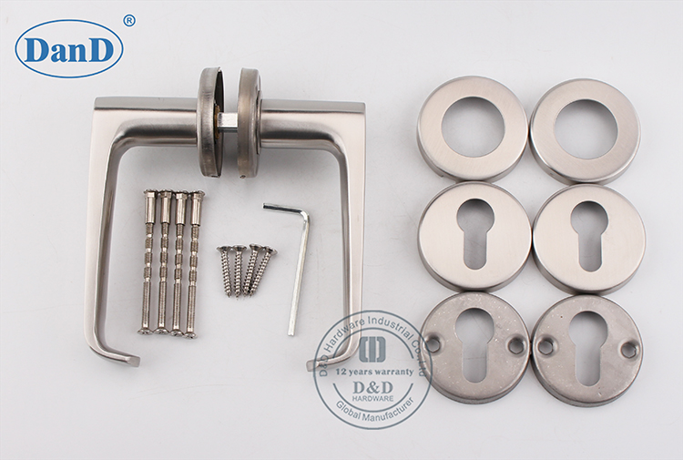 通道杠杆门把手-D和D硬件
